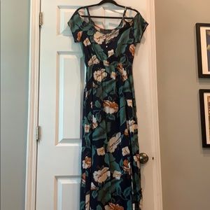 Palm Tropical Print Side Slit Cold Shoulder Maxi